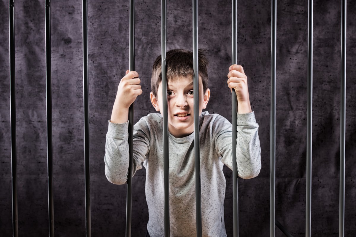 children-of-imprisoned-parents-international-prison-the-hidden-sentence